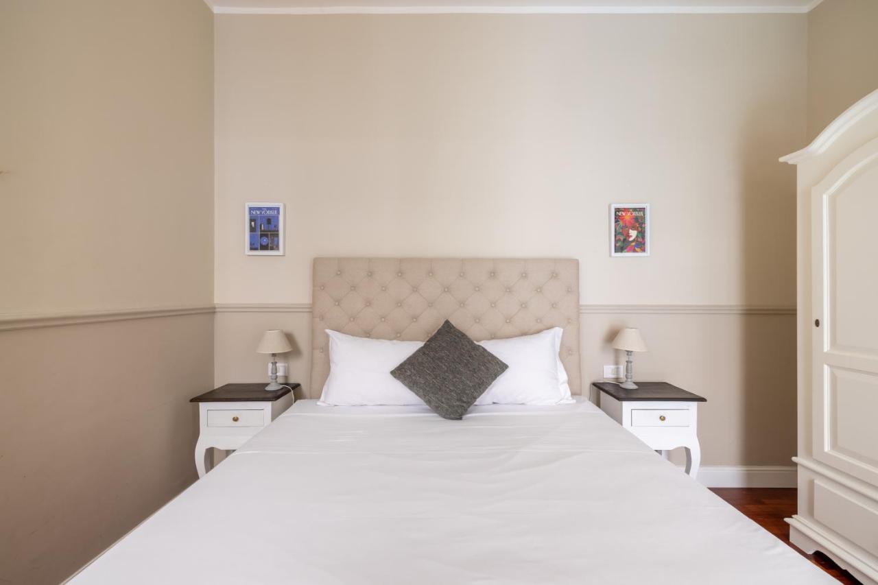 Charming Apartment With Patio A Few Steps From Colosseum Ngoại thất bức ảnh