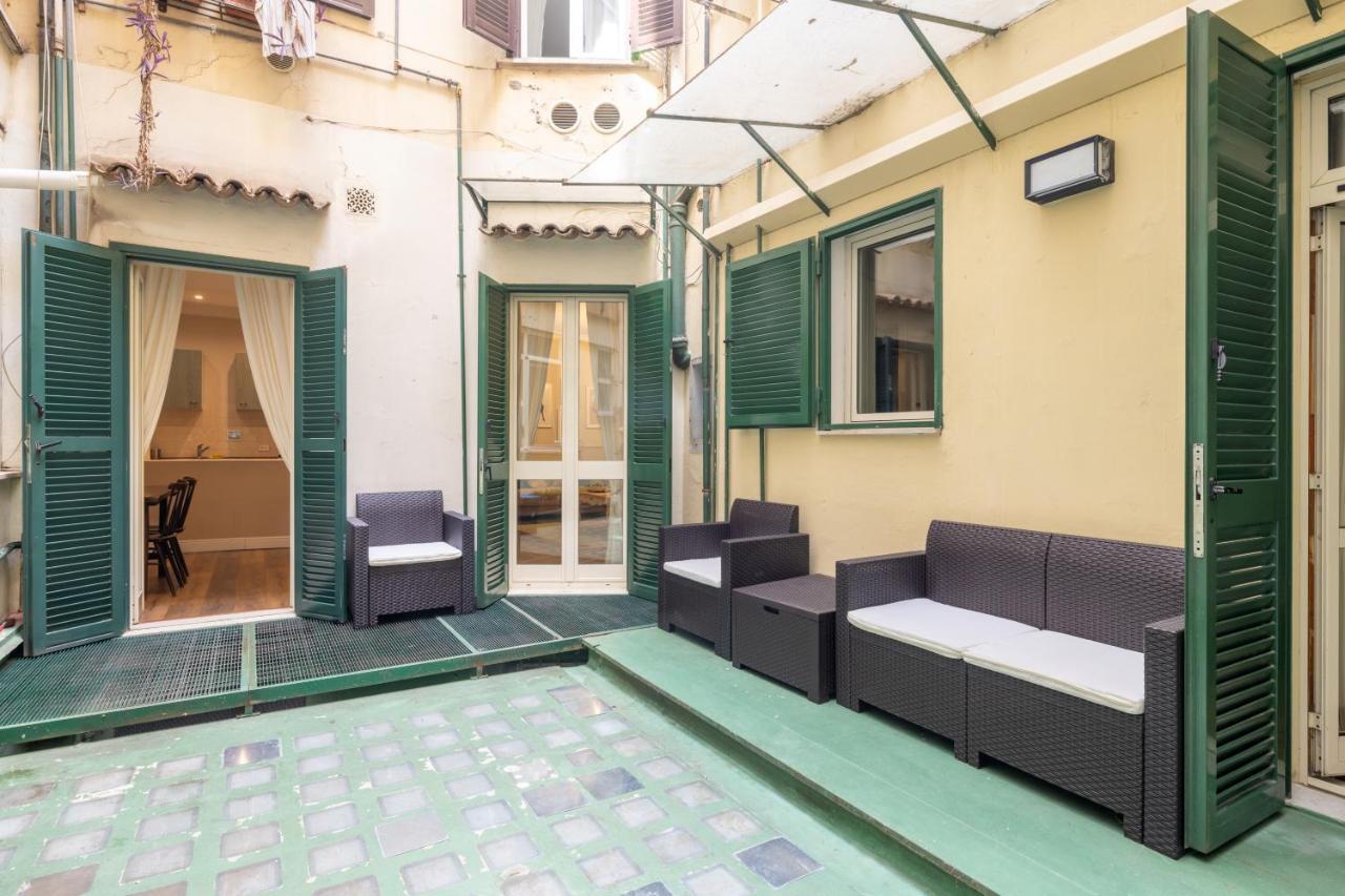 Charming Apartment With Patio A Few Steps From Colosseum Ngoại thất bức ảnh