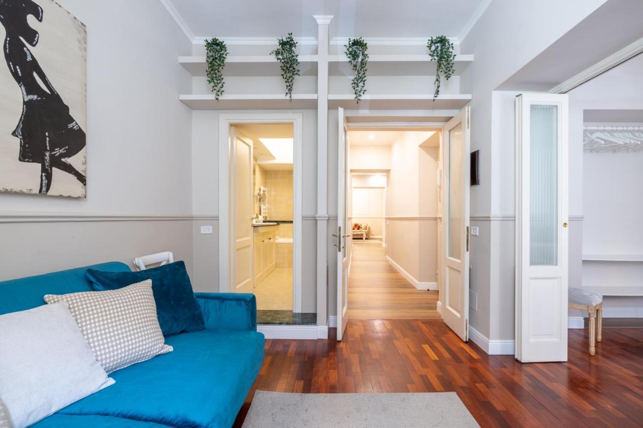 Charming Apartment With Patio A Few Steps From Colosseum Ngoại thất bức ảnh